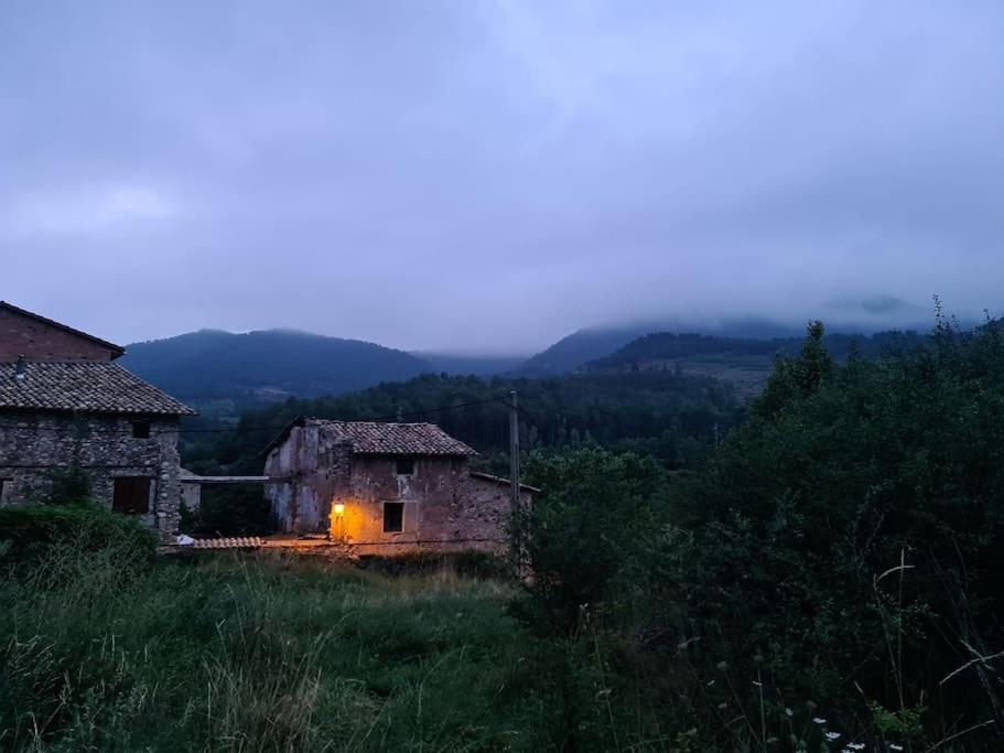 Precioso Apartamento En El Pirineo Catalan La Pobla de Lillet Exterior photo